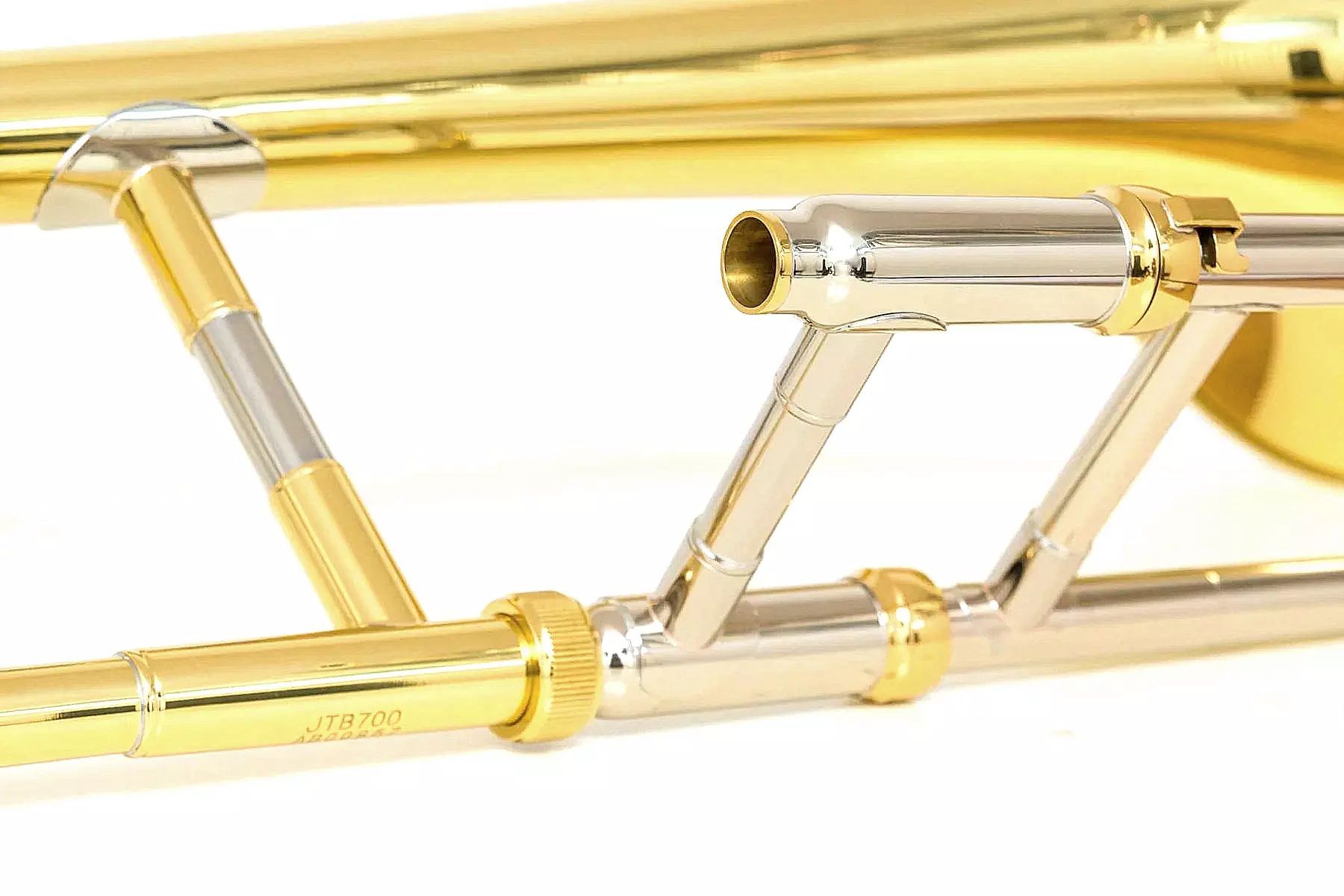 Trombón Tenor Bb JTB700A GD Jupiter