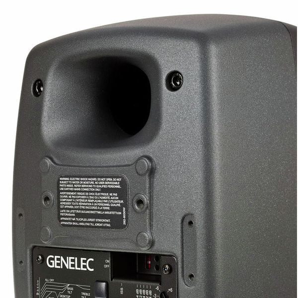 Monitor de Estudio Pro 5 1/8" 8030C Genelec (Unidad)
