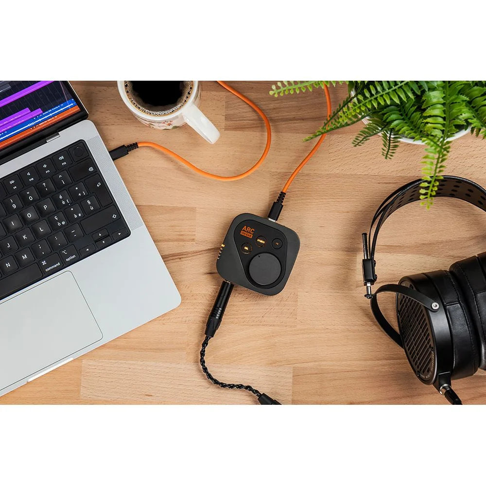 Amplificador de Audífonos y DAC ARC ON·EAR IK Multimedia