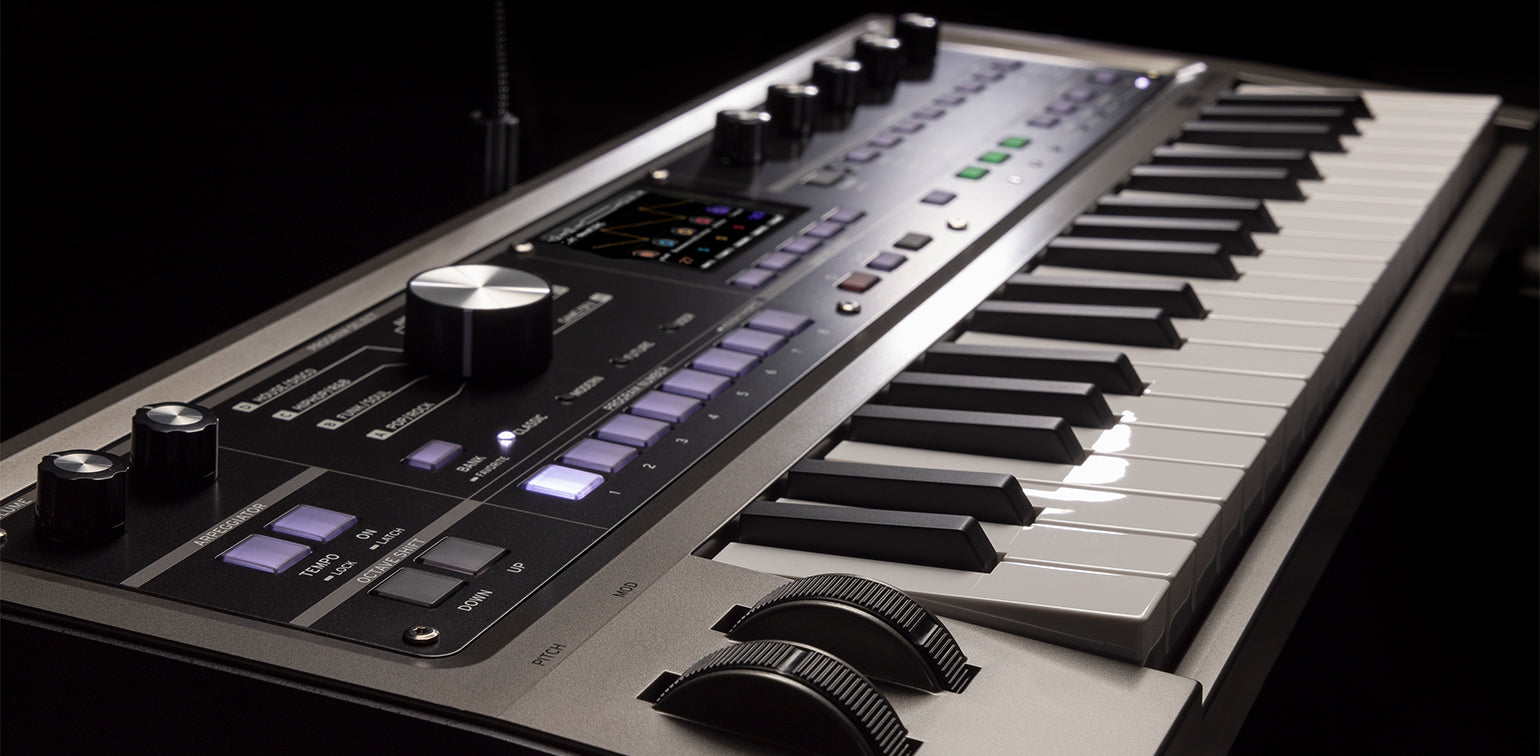 Sintetizador Vocoder MicroKorg2 Black Korg