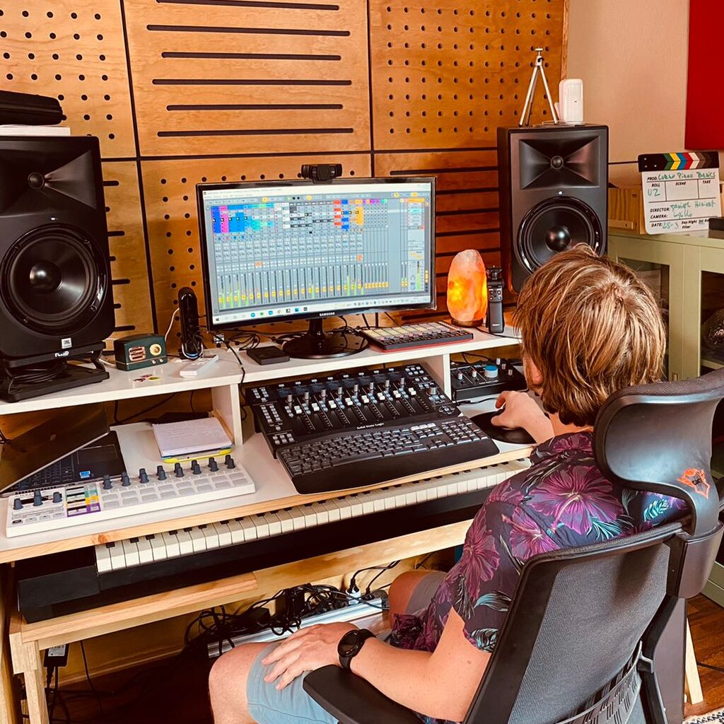 Home studio – Dplay