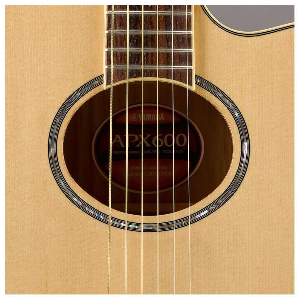 Guitarra Electroacústica APX600 Yamaha