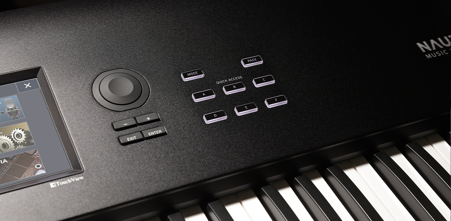 Workstation Sintetizador Nautilus 88-AT Korg