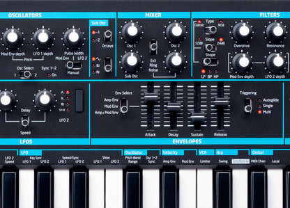 Sintetizador Novation Bass Station II
