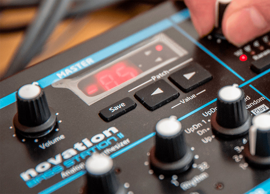 Sintetizador Novation Bass Station II