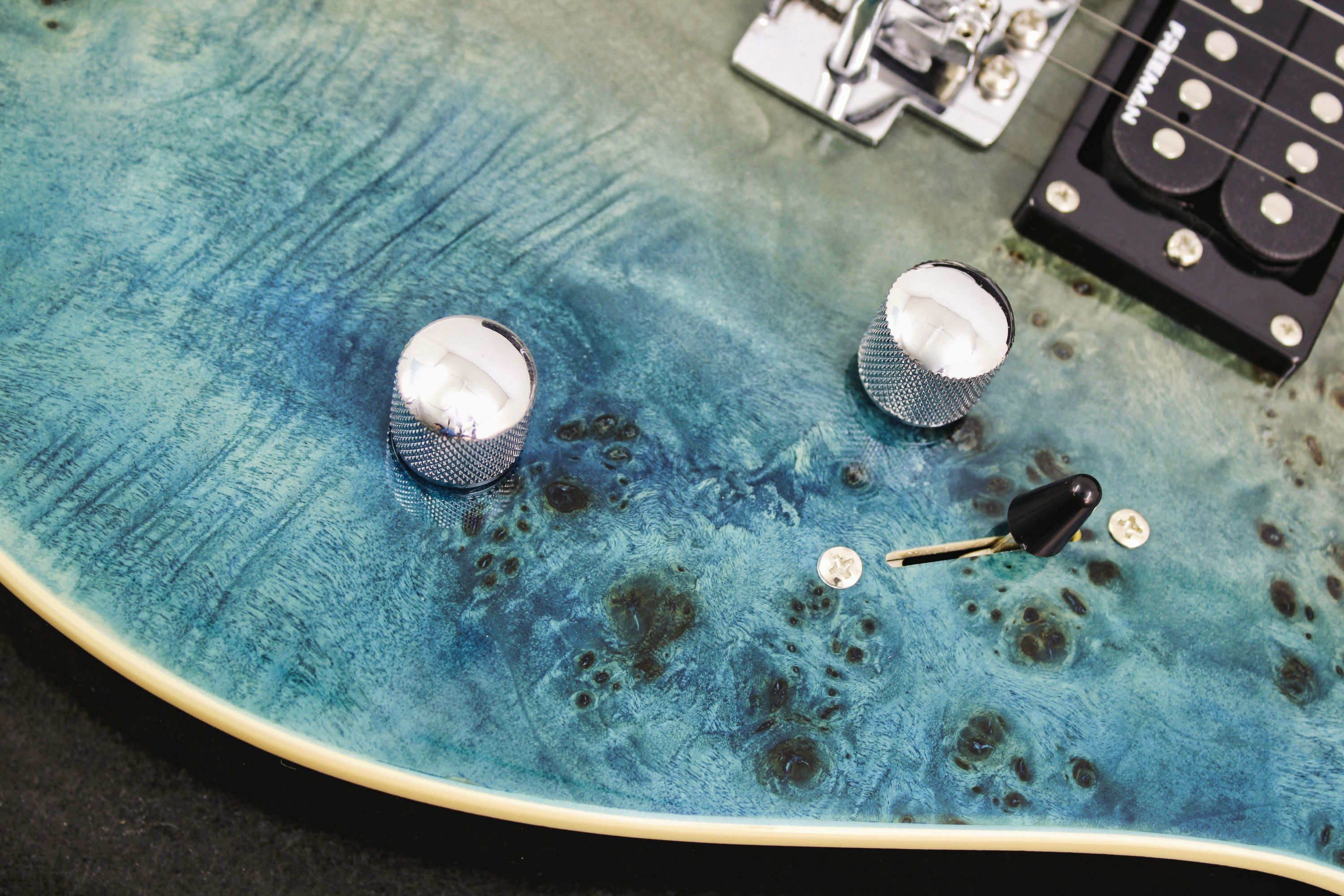 Guitarra Eléctrica SSA Green Burr Freeman