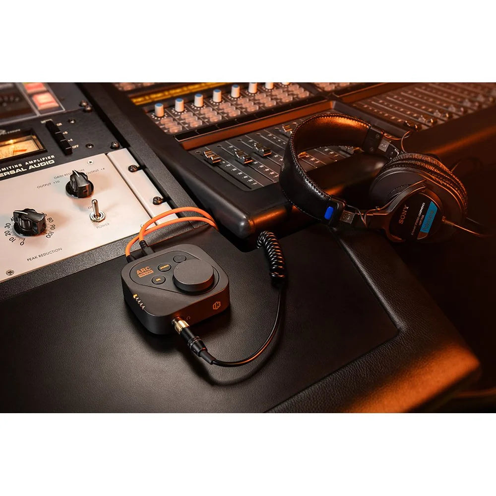 Amplificador de Audífonos y DAC ARC ON·EAR IK Multimedia