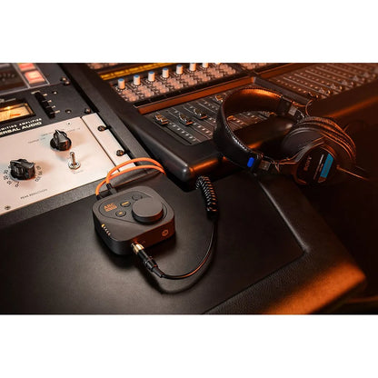 Amplificador de Audífonos y DAC ARC ON·EAR IK Multimedia